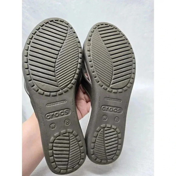 CROCS Cyprus Womens Sz 8 Low Wedge Sandals Brown Pink Criss-Cross Strap Slip On - Picture 4 of 11